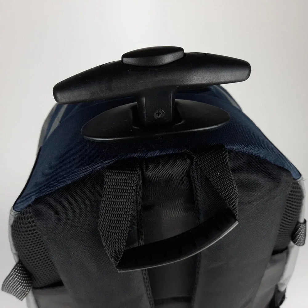 Uconn Huskies Dual NCAA Champs Basketball Coors Light Rolling Backpack Blue Grey